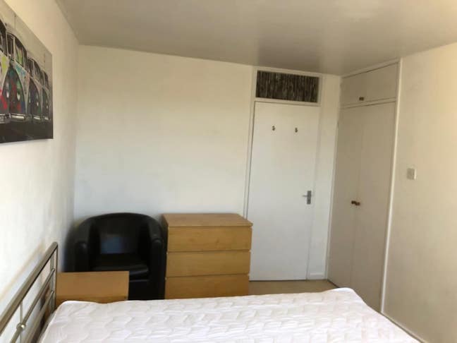 Double room with a far reaching view Main Photo