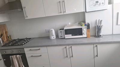 Medium size double room Main Photo