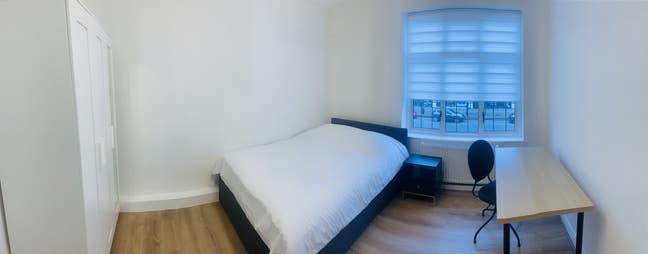 Bright & Beautiful Newly Refurbished - KT2 - Ham  Main Photo