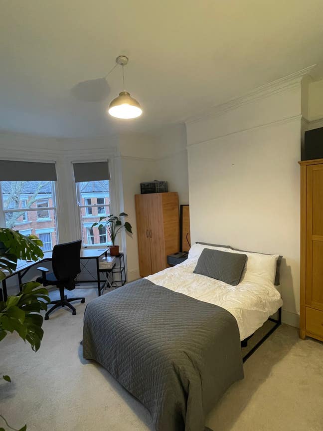 SW9 Oval / Stockwell Large Double Room Main Photo