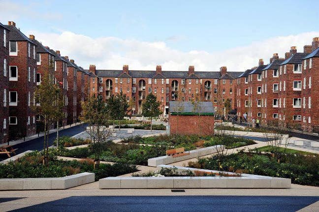 1 bed apartment close to BAE Main Photo