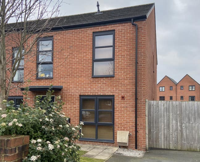 Double room to rent in central Manchester  Main Photo