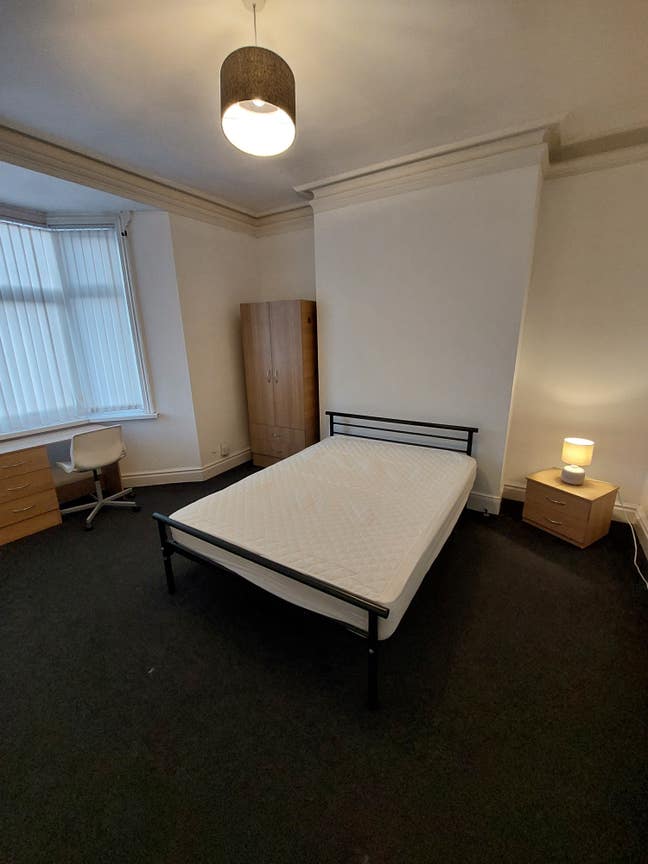 Fully furnished room, SR4, opp Hospital  Main Photo