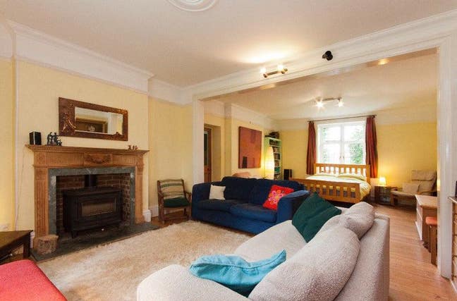 Huge country house, semi-self contained apartment Main Photo