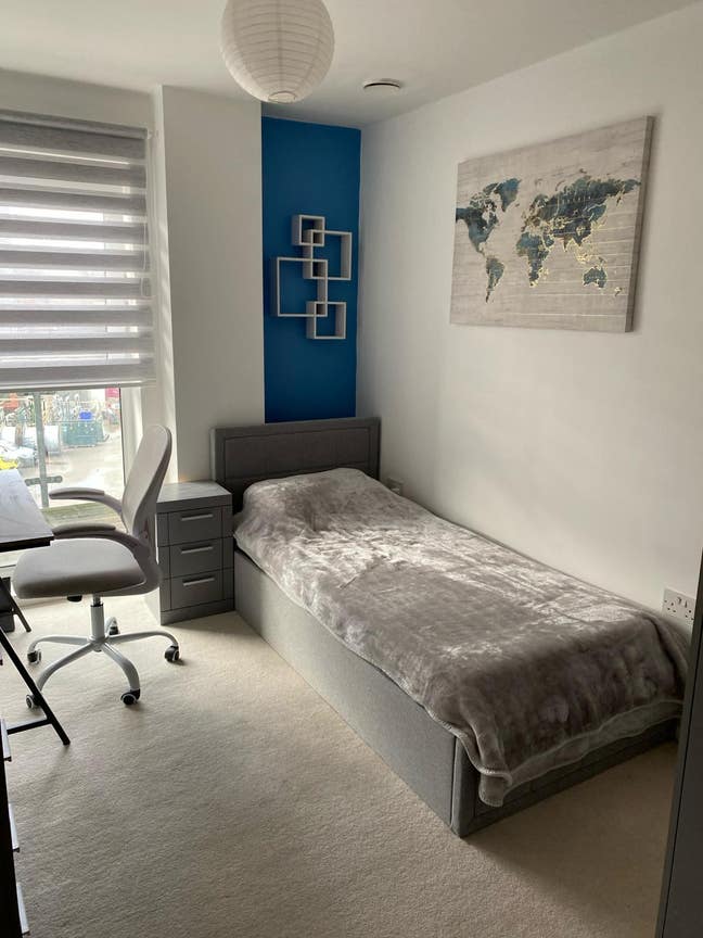 Room in City centre  Main Photo