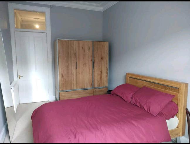 Double bedroom in Broughton Flat Main Photo