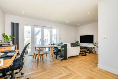 Available  3rd of January 🏡 Main Photo