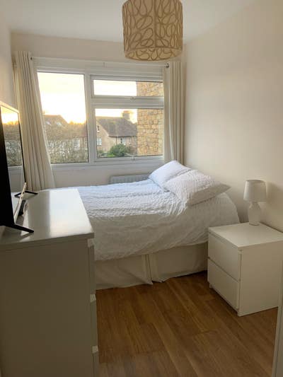 Double room to rent £150 per week  Main Photo
