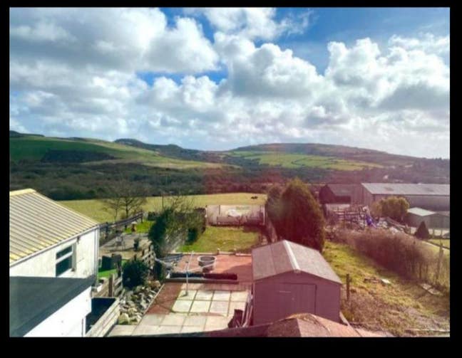 Lovely double room available  Main Photo