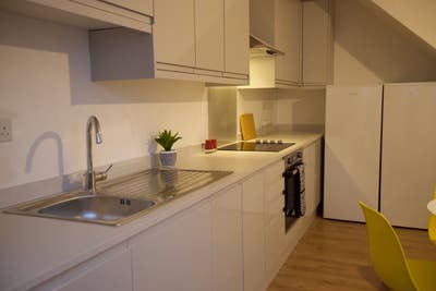 Double room in stunning flat Mornington Crescent Main Photo