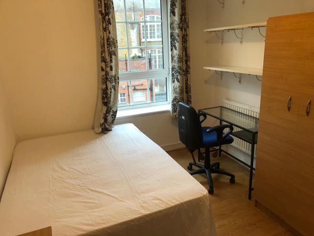 Spacious Double Room in Aldgate East/Whitechapel Main Photo