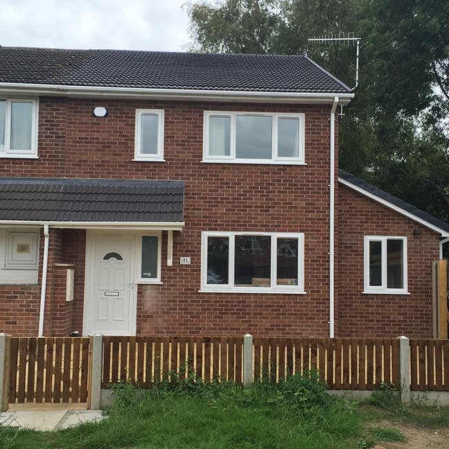 Ensuite Bedrooms available BEESTON nr University Main Photo