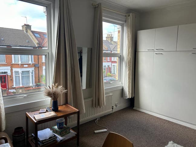 Lovely large Double room, En-suite.  Main Photo