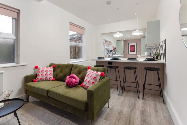 Chester Recently Refurbished all En-suite Property Main Photo