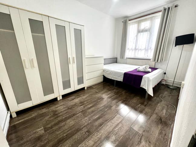 Amazing 3 Bed flat to let in Bethnal Green  Main Photo