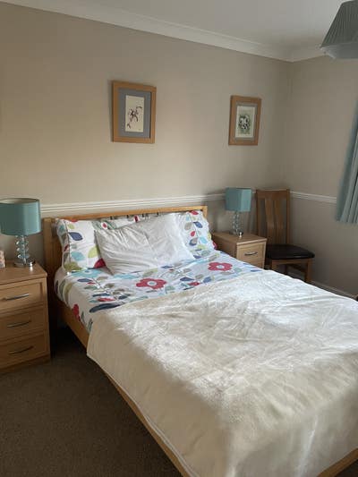 Double room to rent Main Photo
