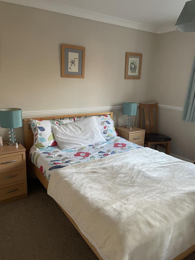 Double room to rent Main Photo