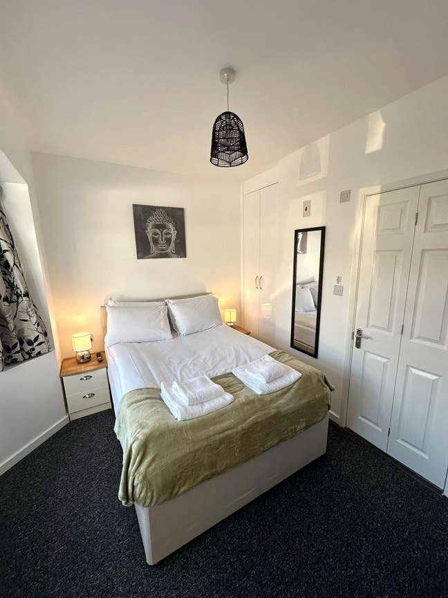 Brand New Furnished En-Suite Rooms in City Centre Main Photo