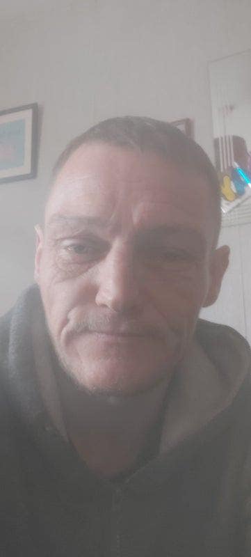 Professional Male seeks a double room Main Photo