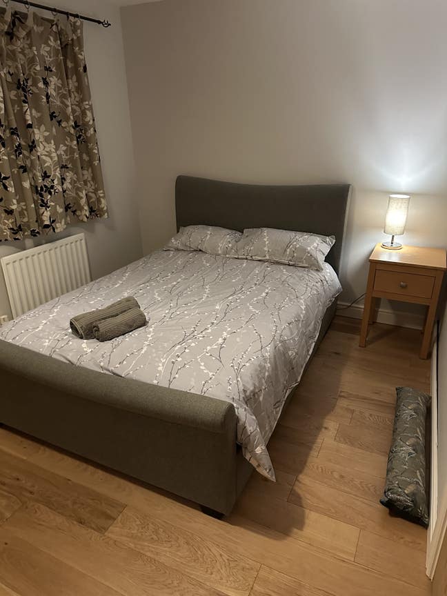 Double bedroom with En-suite Main Photo