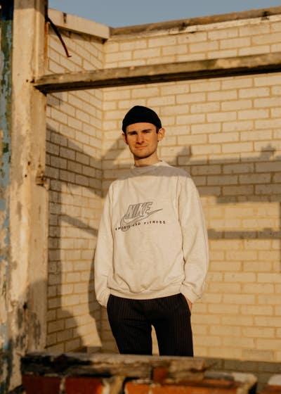 Hi I’m Sam and I’m looking to move in! Main Photo