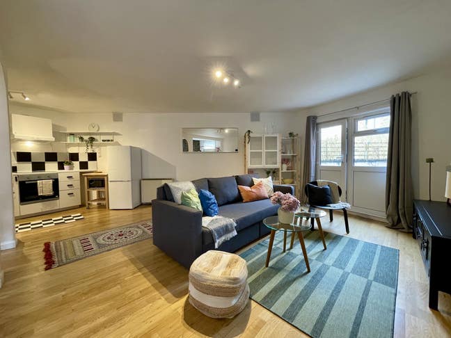 Rent Includes All Bills 2 Bedroom House Camden NW1 Main Photo