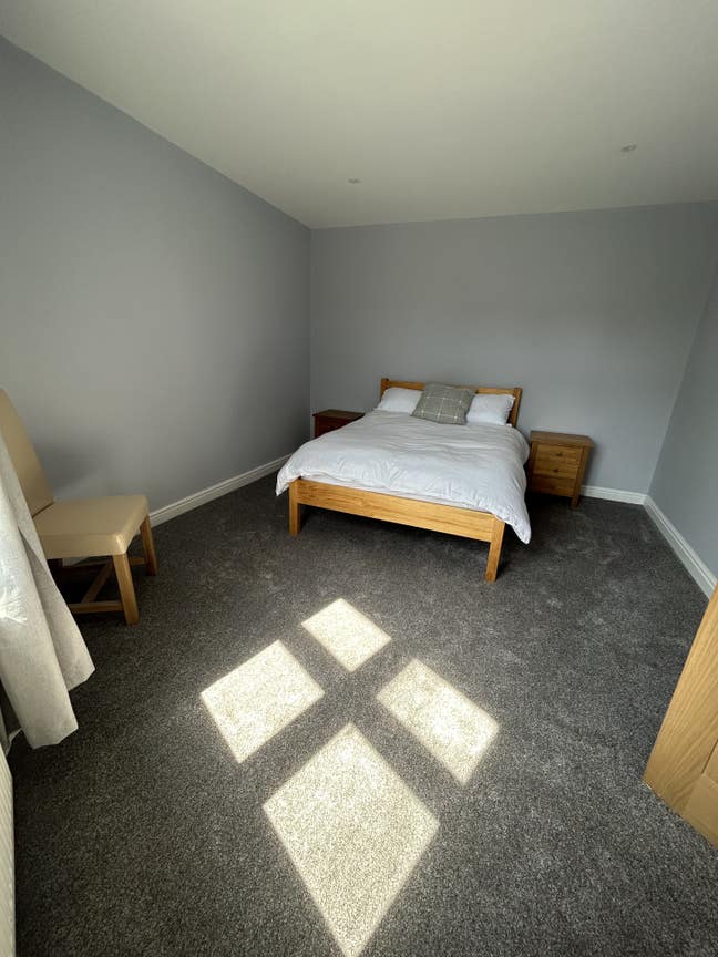 Large En-Suite Rooms To Rent Main Photo