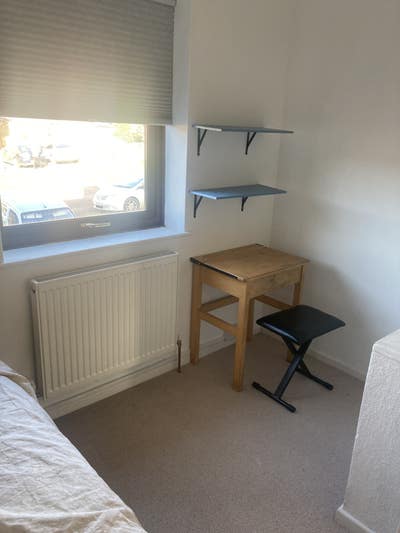 Single room in family home from 1st of December  Main Photo