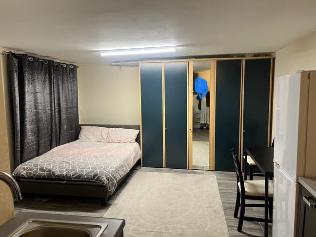 Modern double room available N9 area Main Photo