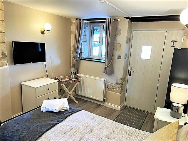 En-suite double room ( All Bills Included ) Main Photo