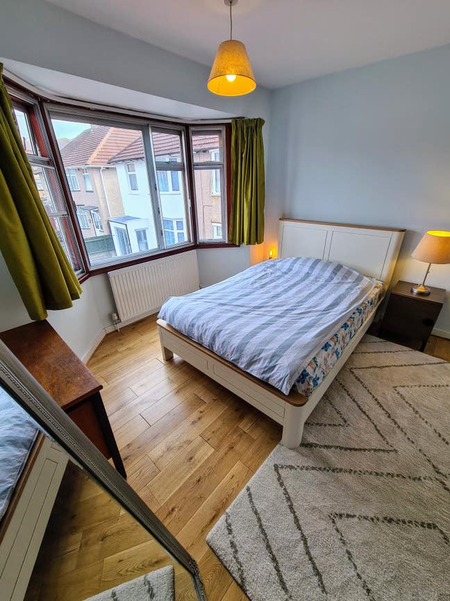 Lovely Double Room in South Harrow Main Photo