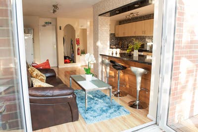 Ensuite Double Room-Private Entrance - Kidlington Main Photo