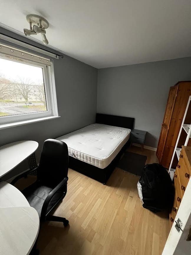 Double bedroom in shawlands  Main Photo