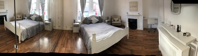 Extra large Ensuite Room- end Oct  Main Photo