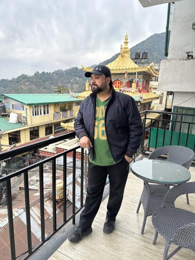 I am a professional male aged 39 I am looking... Main Photo