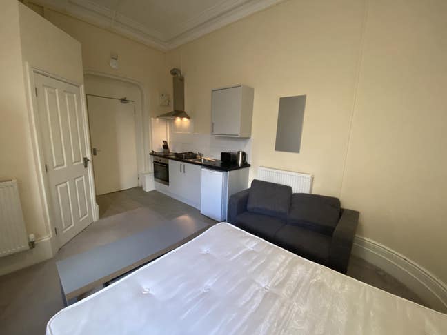 🦅Studio/Town Centre/NN1/ All Bills Incl🦅 Main Photo