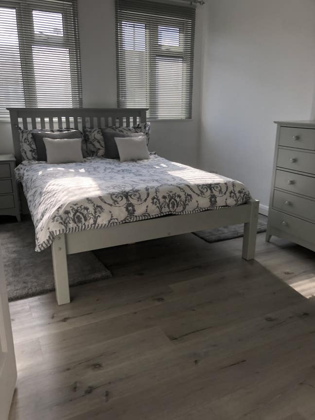 Beautiful renovated 1 bedroom flat  Main Photo