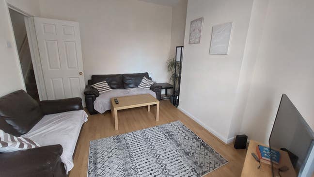 Double room for rent Main Photo