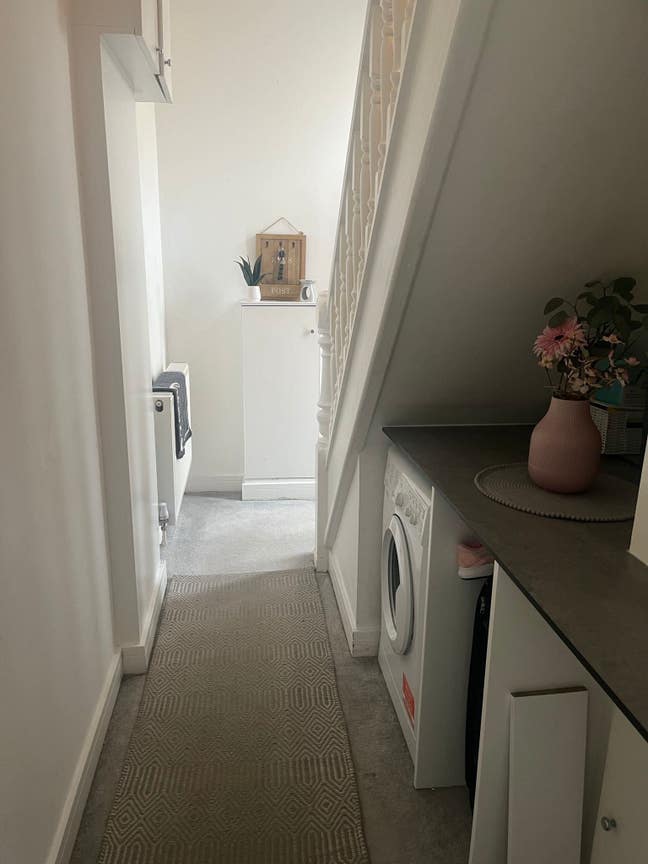 Housemate wanted in cosy 2 bed home Main Photo
