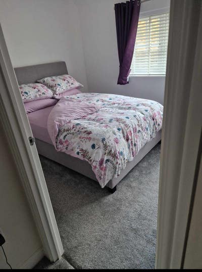 Double ensuite room Main Photo