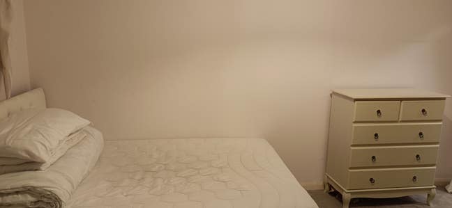 En-suite double room for rent Main Photo