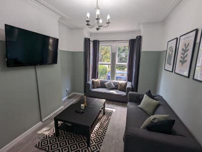 **Top Floor Double, Headingley House Share** Main Photo