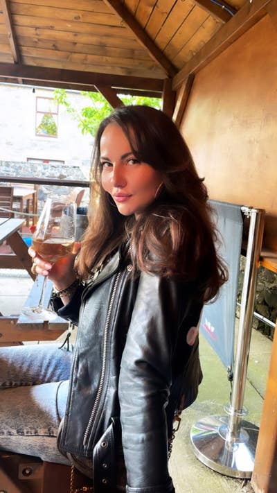 LOOKING FOR A STUDIO FLAT ONLY!!!! Main Photo