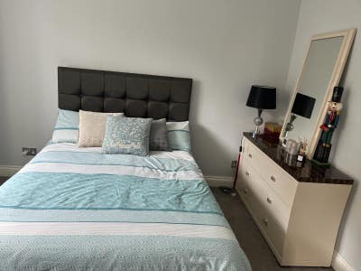 Double En-Suite Room for Rent Main Photo