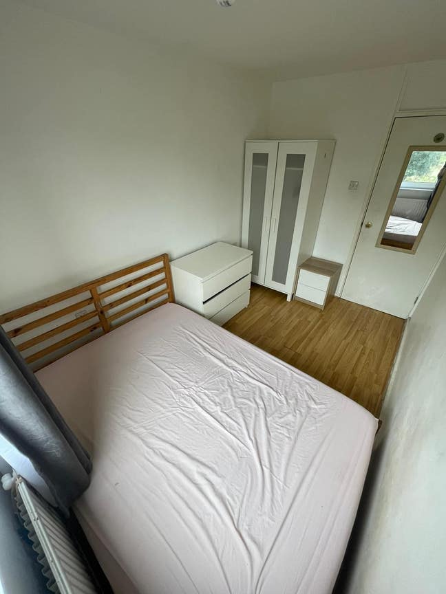 Great opportunity to live in Central London E3 Main Photo