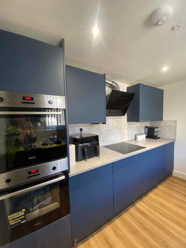 Modern Double Bedroom with Private Balcony  Main Photo