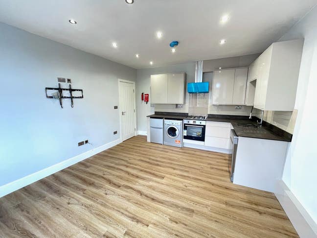 🔥 Brand New Luxury 2 Bed Flat Close to Centre 🔥 Main Photo