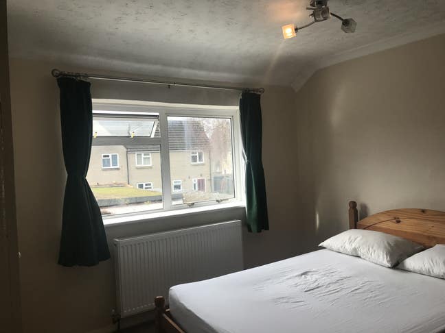 Master double bedroom in Kidlington Main Photo