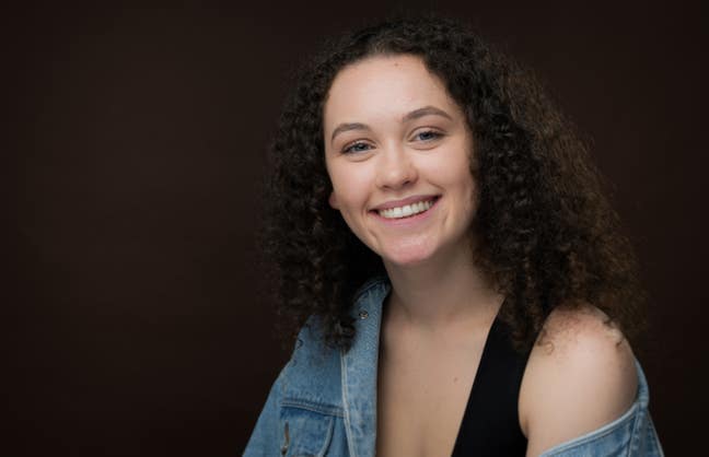 I am a female aged 22 (2003) and looking for ... Main Photo