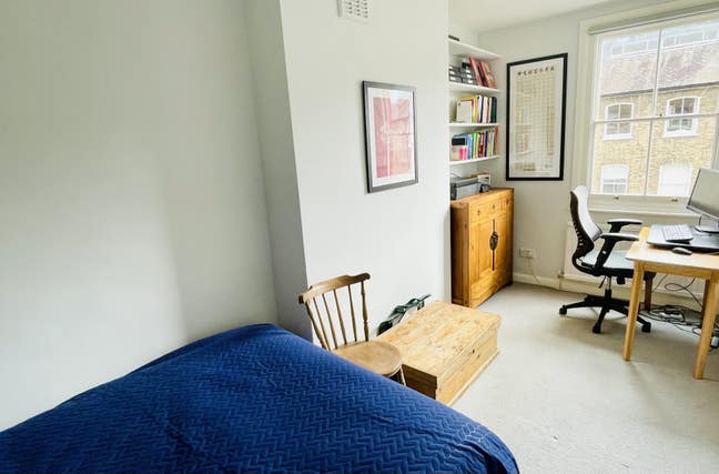 Bright double bedroom in Kentish Town Main Photo